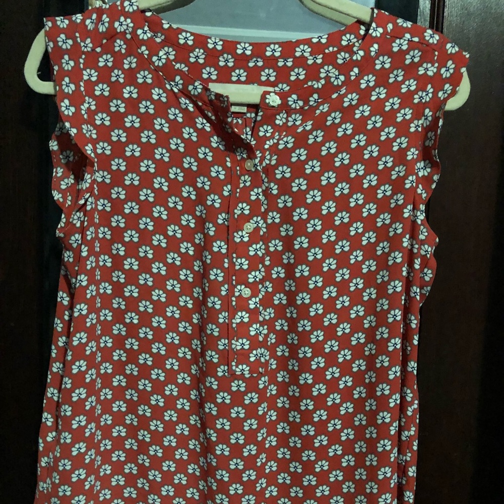 Red LOFT top, M
